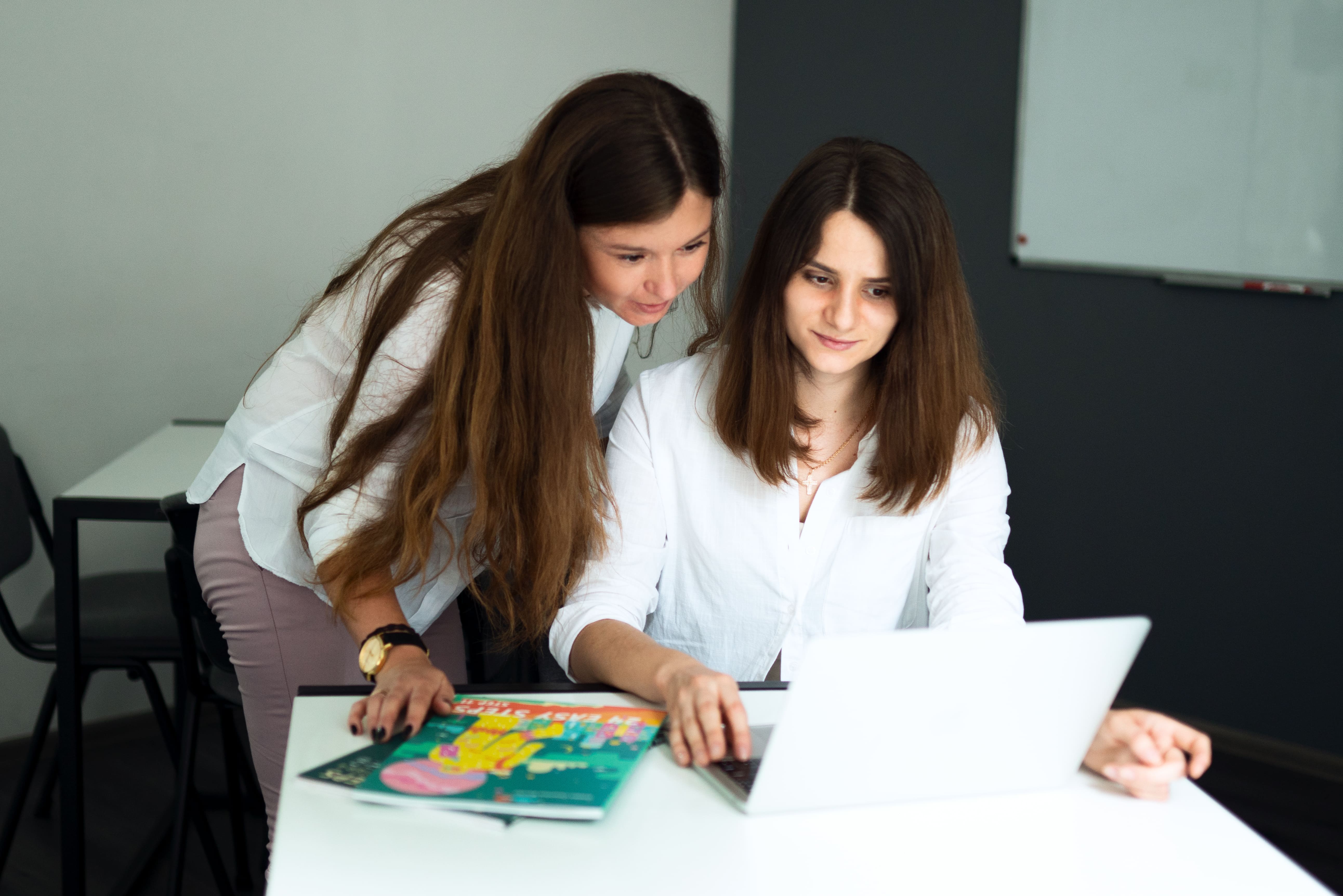 Innovative approaches and methods in teaching ESL lessons: програма від Грін Кантрі